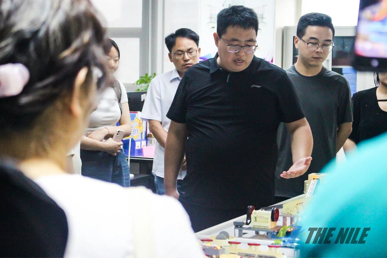 尼罗河机械与河南省高校电子商务师资骨干共话跨境电商新纪元